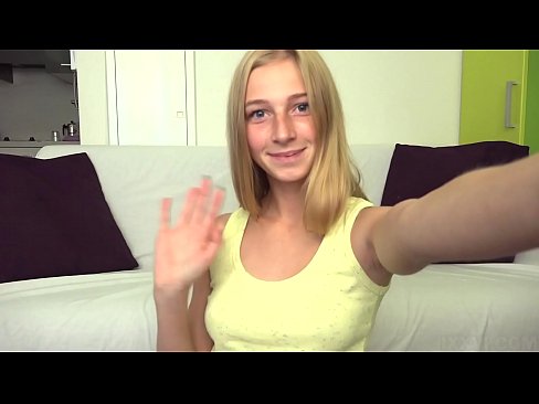 ❤️ Amikor unatkozom, lustán maszturbálom a rózsaszín puncimat... ❌ Pornó videó at hu.porn-evooli.ru ️❤
