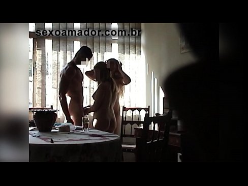 ❤️ Szexbarátok meghívnak egy óriásembert és egy édeshármast vele ❌ Pornó videó at hu.porn-evooli.ru ️❤